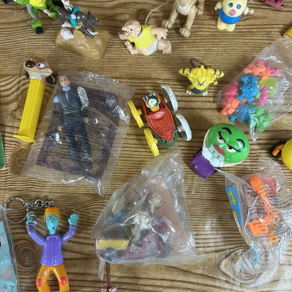 Vintage 1990's McDonalds Burger King Fast Food Toys Lot‎ Of 30 Happy Meal Toys